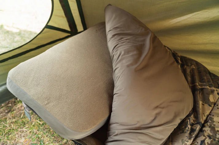 Bed Chair Nash Indulgence 4 Júnior Sleep System Camuflagem - Tienda Carpfishing
