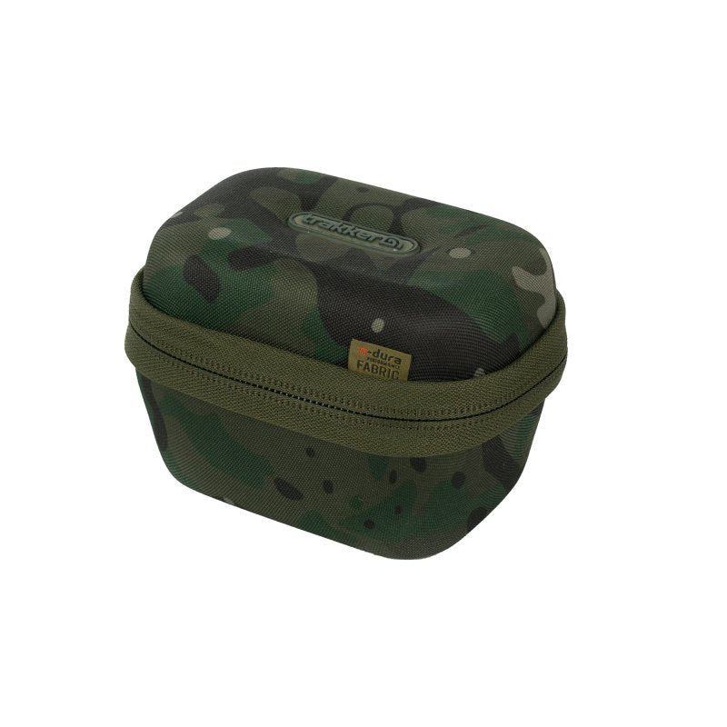 Bolso rígido Trakker NXC Camo - Tienda Carpfishing