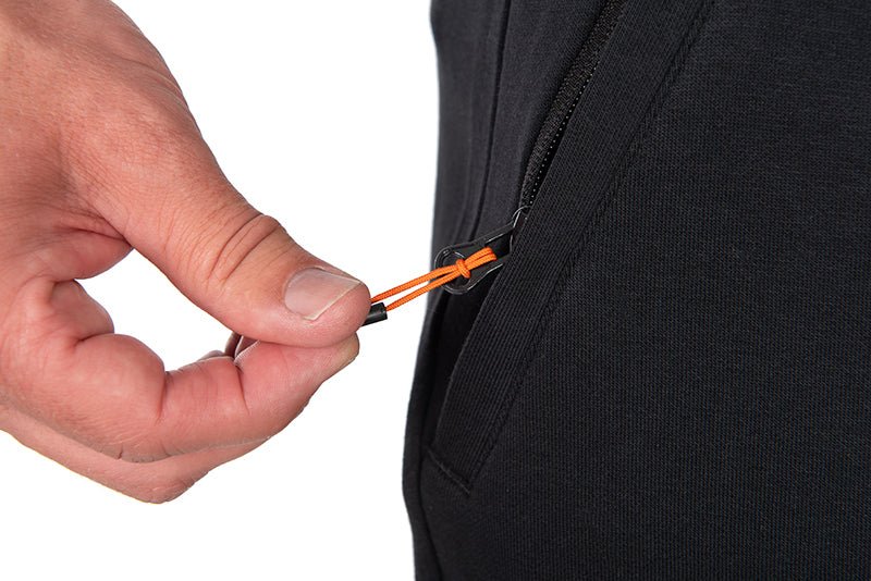 Pantalón Fox Classic Joggers Negro y Naranja - Tienda Carpfishing