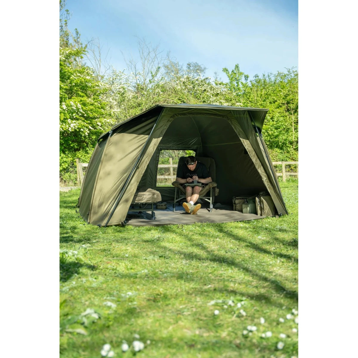 Refugio Avid Carp EXO 2 RV - Tienda Carpfishing