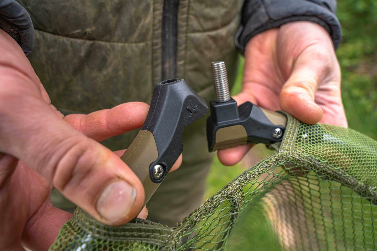 Sacadera Plegable Korum Power Látex 30" - Tienda Carpfishing