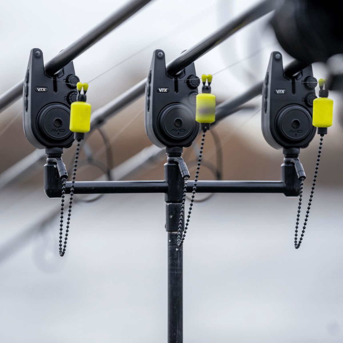 Set de alarmas 3+1 Avid Carp VTX - Tienda Carpfishing