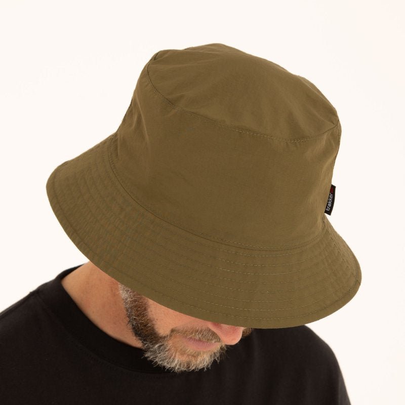 Sombrero reversible Trakker - Tienda Carpfishing