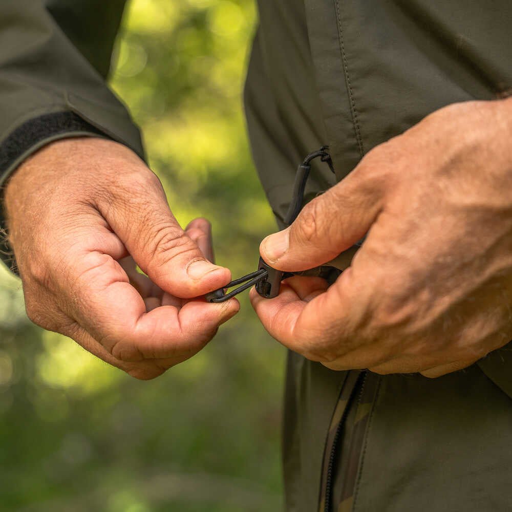 Traje térmico Avid Carp Revolve Impermeable - Tienda Carpfishing