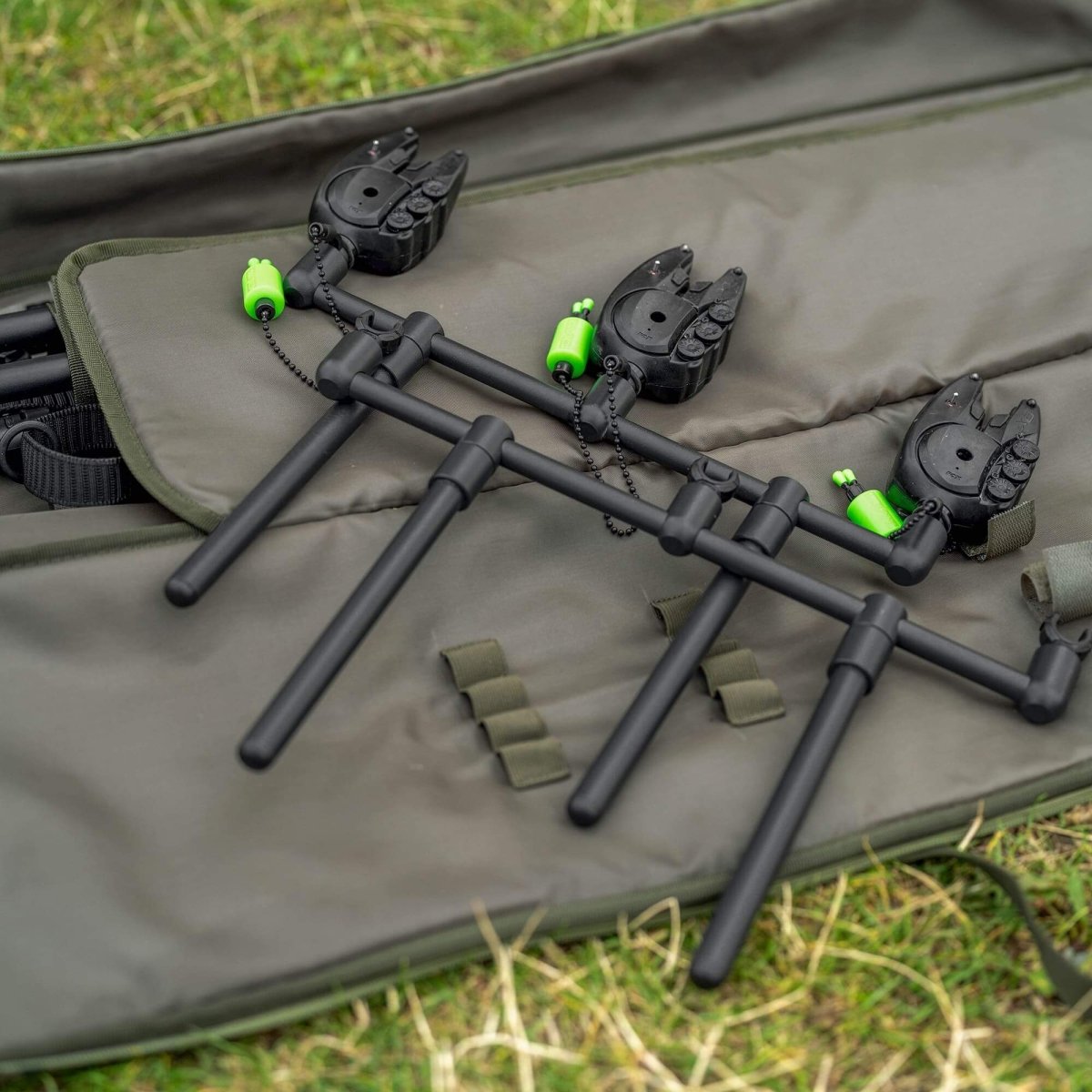 Trípode Avid Carp Extremity 3 cañas - Tienda Carpfishing