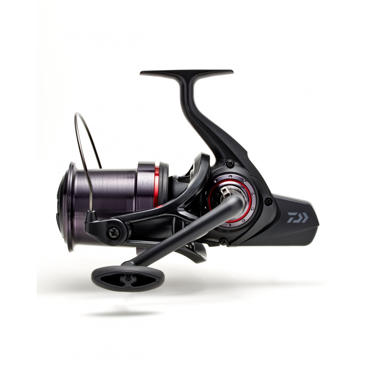 Carrete Daiwa Whisker