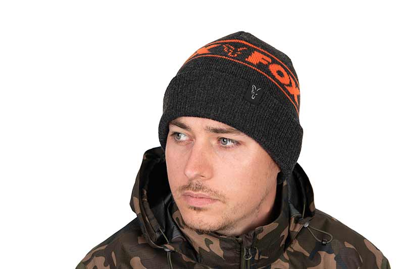 Gorro Fox Collection Negro/Naranja - Tienda Carpfishing