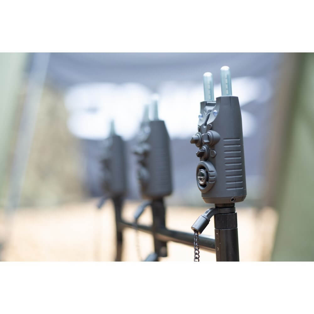 Maletín de alarmas 3+1 Sonik Gizmo2 - Tienda Carpfishing