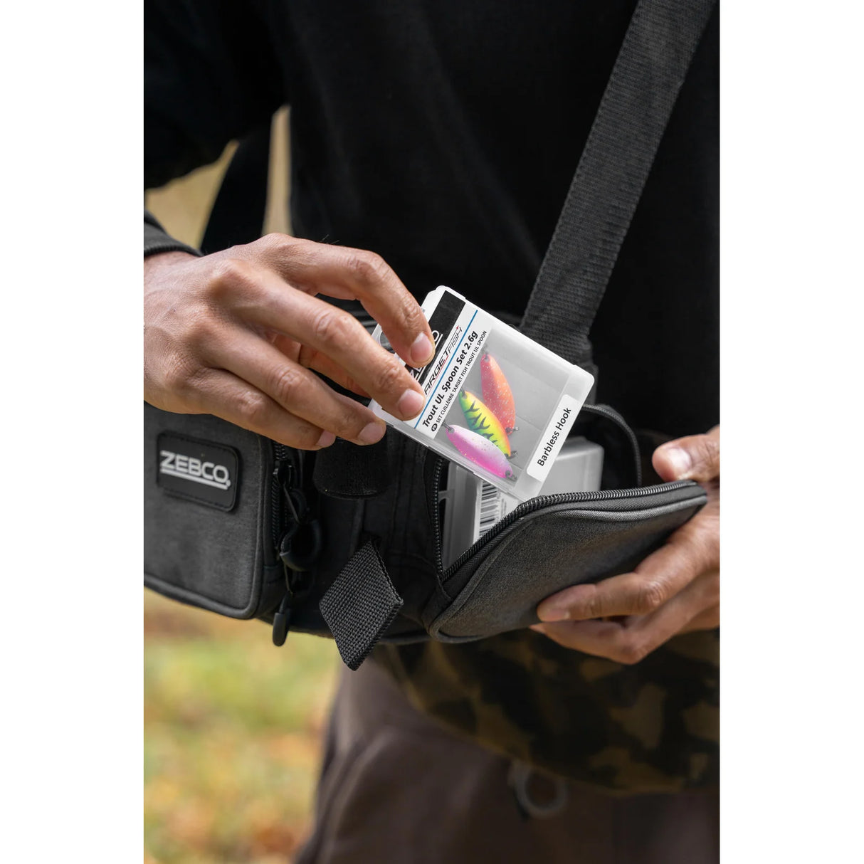 Macuto Zebco Trophy System Carryall Small 5.5L 15x34x22