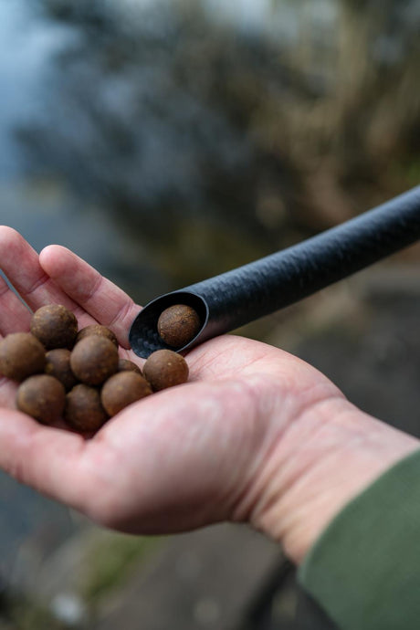 Cobra Sonik Throwing Stick Carbono 24 mm