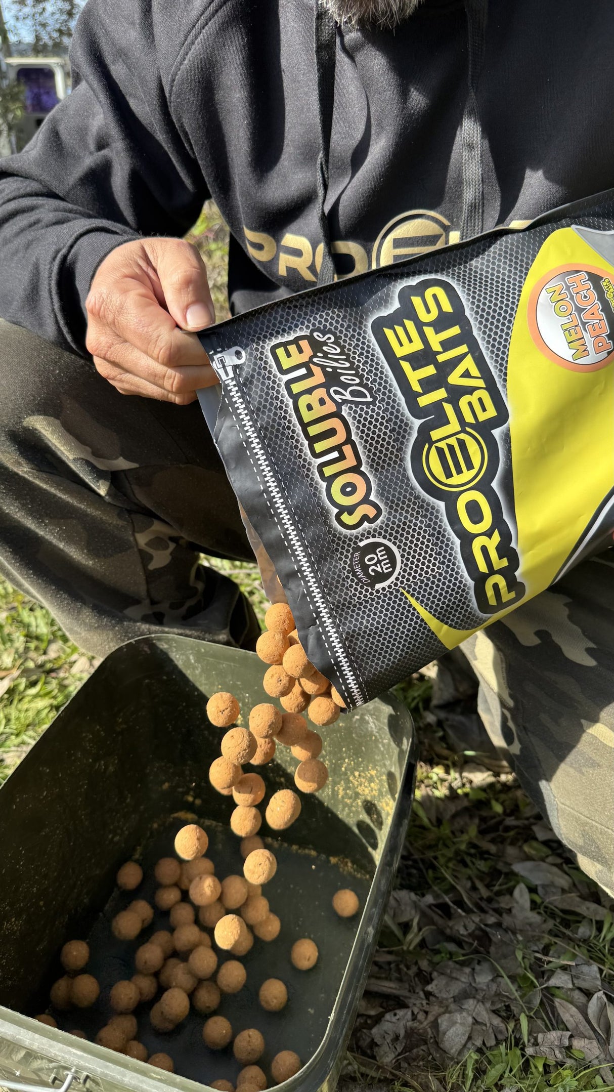 Boilies Solúveis Pro Elite Baits Melon & Peach 20 mm 3,5 Kg