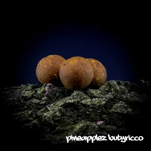 Boilies Massive Baits Butyricco de abacaxi de prateleira superior 18 mm