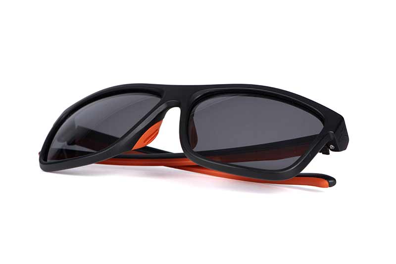 Óculos de sol polarizados Fox Coleção Preto e Laranja