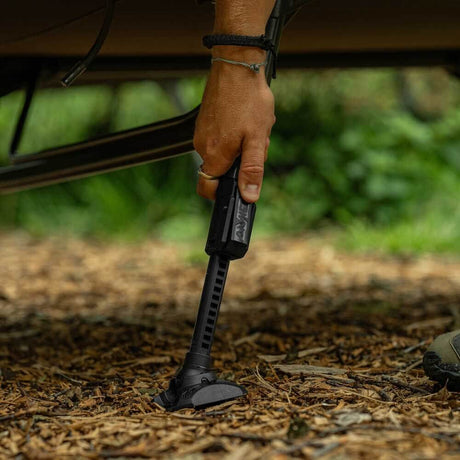 Bed Chair con saco de dormir Avid Carp Benchmark Ultra System - Tienda Carpfishing