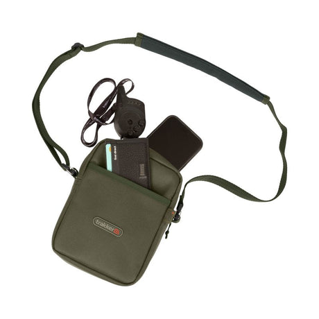 Bolso bandolera Trakker NXG Essentials - Tienda Carpfishing