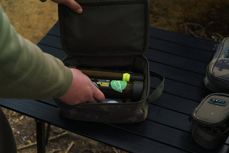Bolso de accesorios Solar Worldwide XL - Tienda Carpfishing