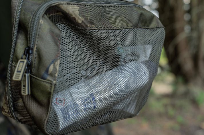 Bolsa de higiene Nash Subterfuge - Tienda Carpfishing