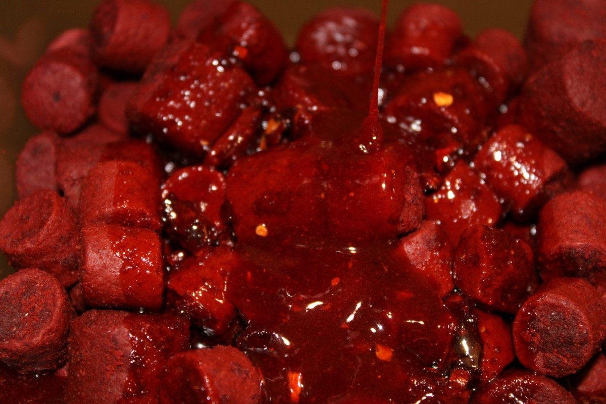 Extracto Pro Elite Baits Hot Robin Red 500 ml - Tienda Carpfishing