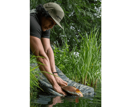 Moqueta - Saco pesaje Korum Camo - Tienda Carpfishing