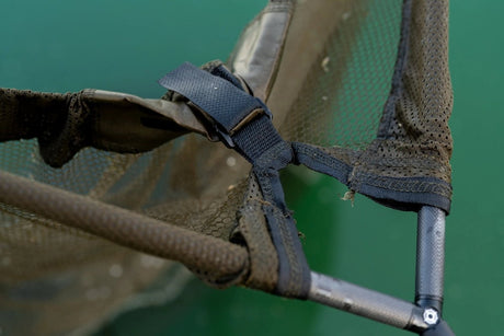 Sacadera Nash Scope OPS Retract 42" 2 Tramos Compacta - Tienda Carpfishing