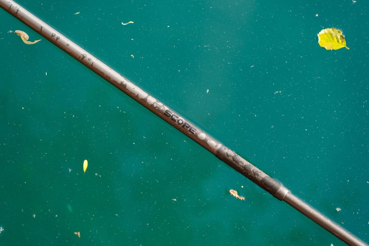 Sacadera Nash Scope OPS Retract 42" 2 Tramos Compacta - Tienda Carpfishing