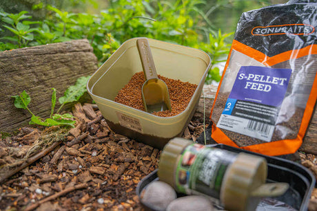 Set Cubo y Pala Korum - Tienda Carpfishing