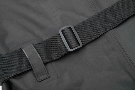 Vadeador Mikado Basic Negro - Tienda Carpfishing