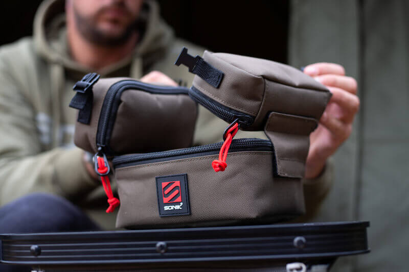 Bolso Sonik Tackle - Tienda Carpfishing