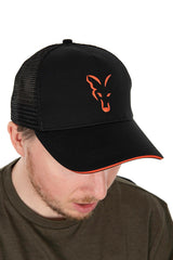 Gorra Fox Trucker Negra - Naranja de red - Tienda Carpfishing