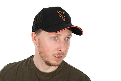 Gorra Fox Trucker Negra - Naranja de red - Tienda Carpfishing
