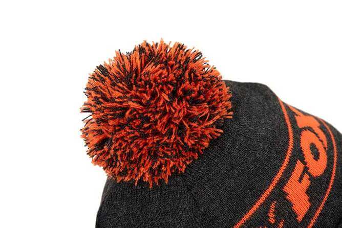 Gorro Fox Collection Negro/Naranja con bola - Tienda Carpfishing