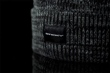 Gorro Sticky Fleck Negro - Tienda Carpfishing